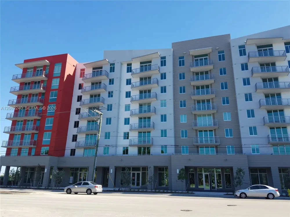7875 NW 107th Ave #711 Doral, FL 33178