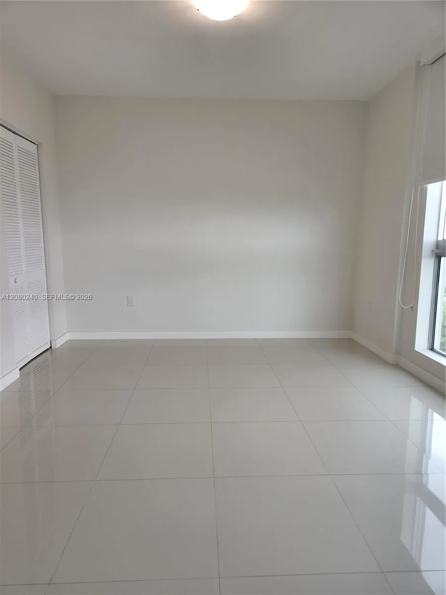 7875 NW 107th Ave #711 Doral, FL 33178
