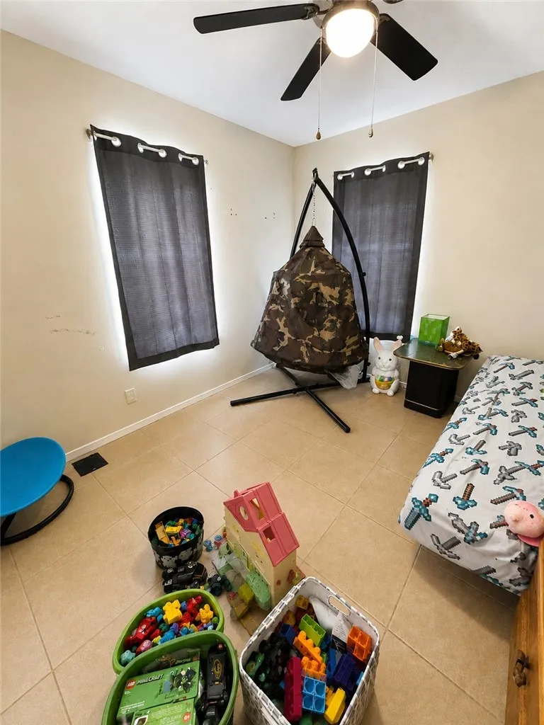 1042 S 10th Street Aransas Pass, TX 78336