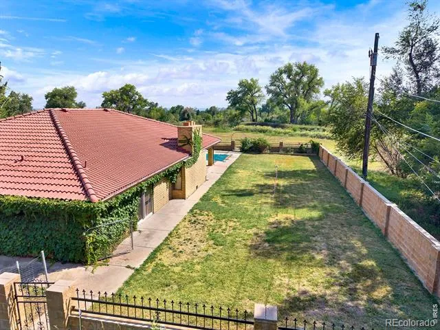 10110 W 73rd Place Arvada, CO 80005