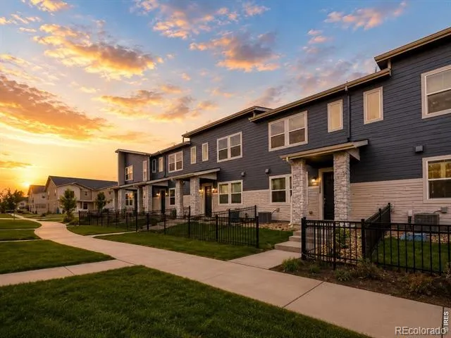 2835 Bear Springs Circle Longmont, CO 80503