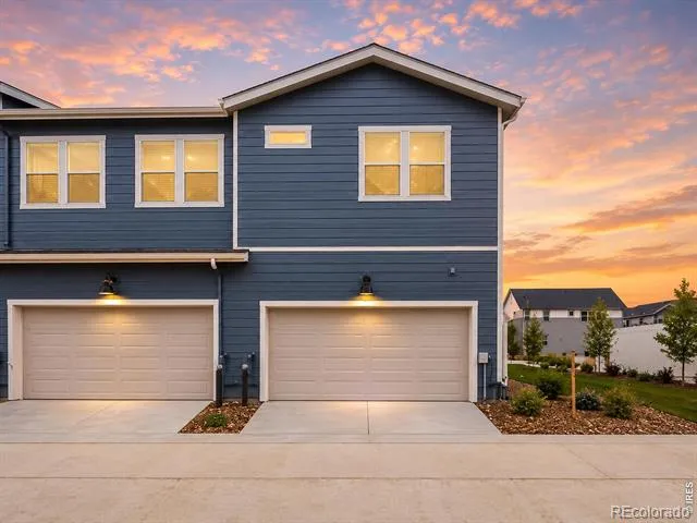 2841 Bear Springs Circle Longmont, CO 80503