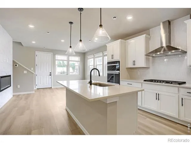 2841 Bear Springs Circle Longmont, CO 80503