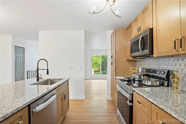 18035 E Iowa Drive Aurora, CO 80017