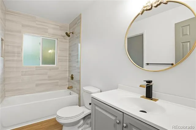 18035 E Iowa Drive Aurora, CO 80017