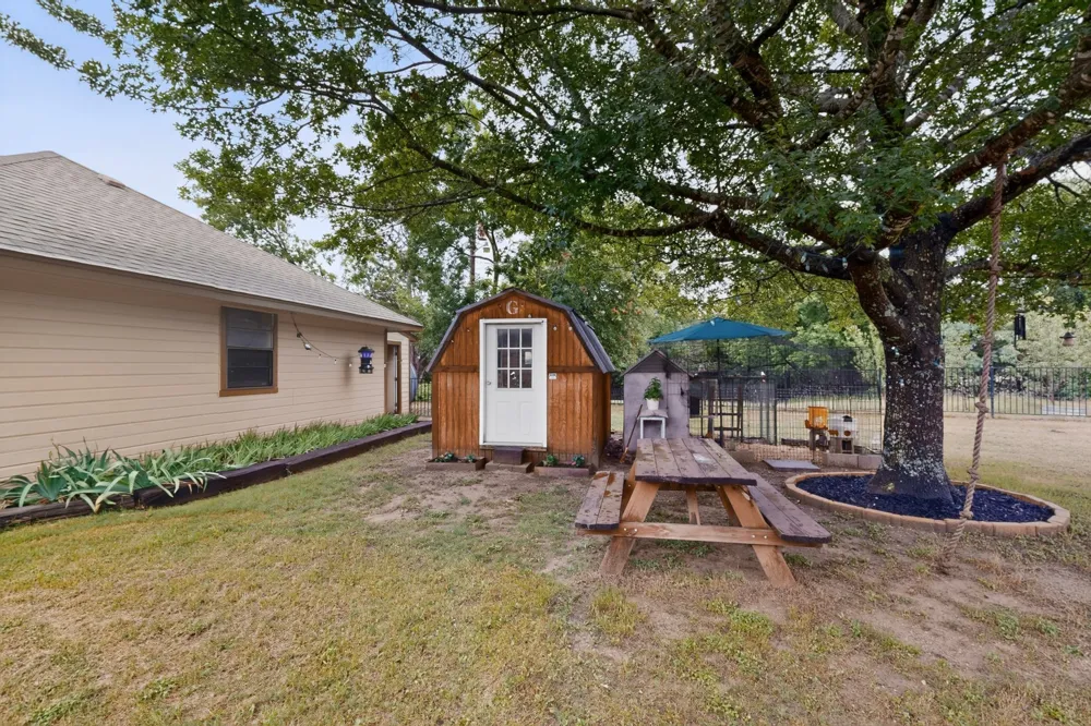 1151 Lynn Way Waxahachie, TX 75165