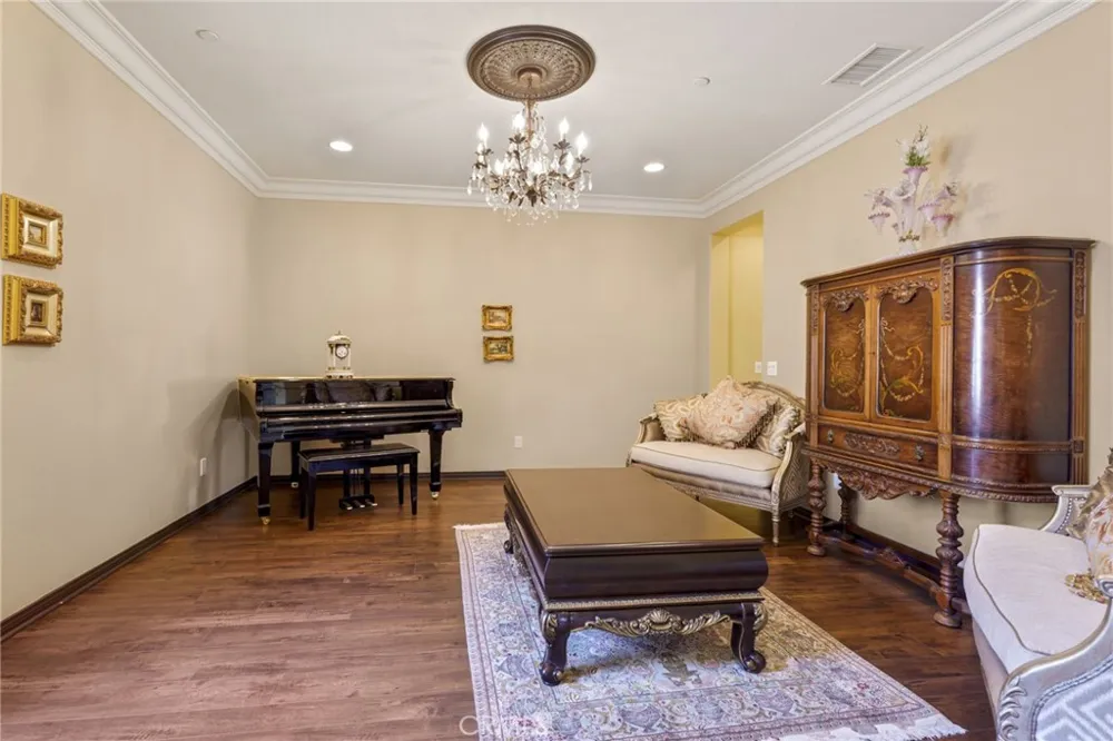 5049 Stillwater Rancho Cucamonga, CA 91739