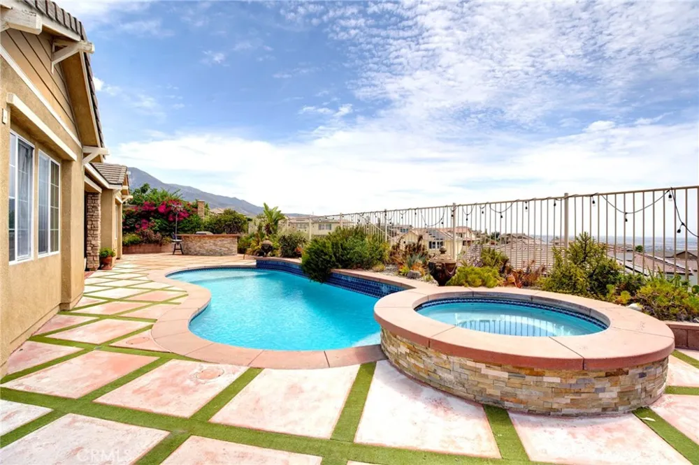 5049 Stillwater Rancho Cucamonga, CA 91739