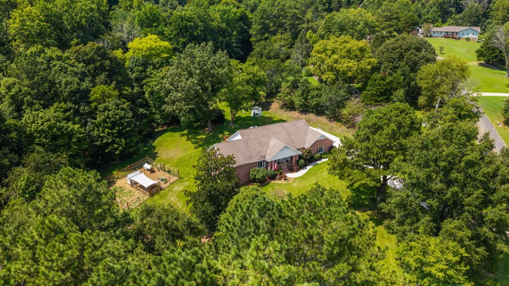 497 Cobblestone Creek Rd NW Cleveland, TN 37312