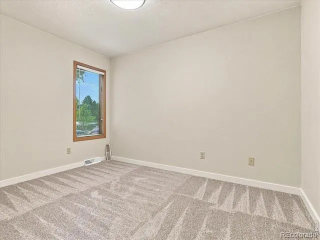 2186 Evergreen Place Loveland, CO 80538