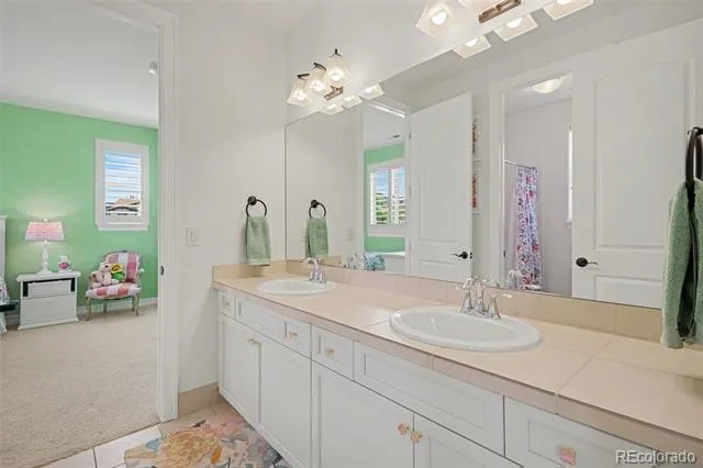 9496 Winding Hill Way Lone Tree, CO 80124