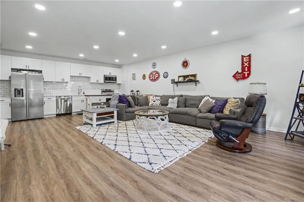 183 Archie Way Woodstock, GA 30188