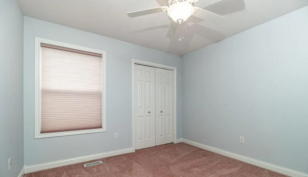 5450 W Heathwood Drive SE Kentwood, MI 49512