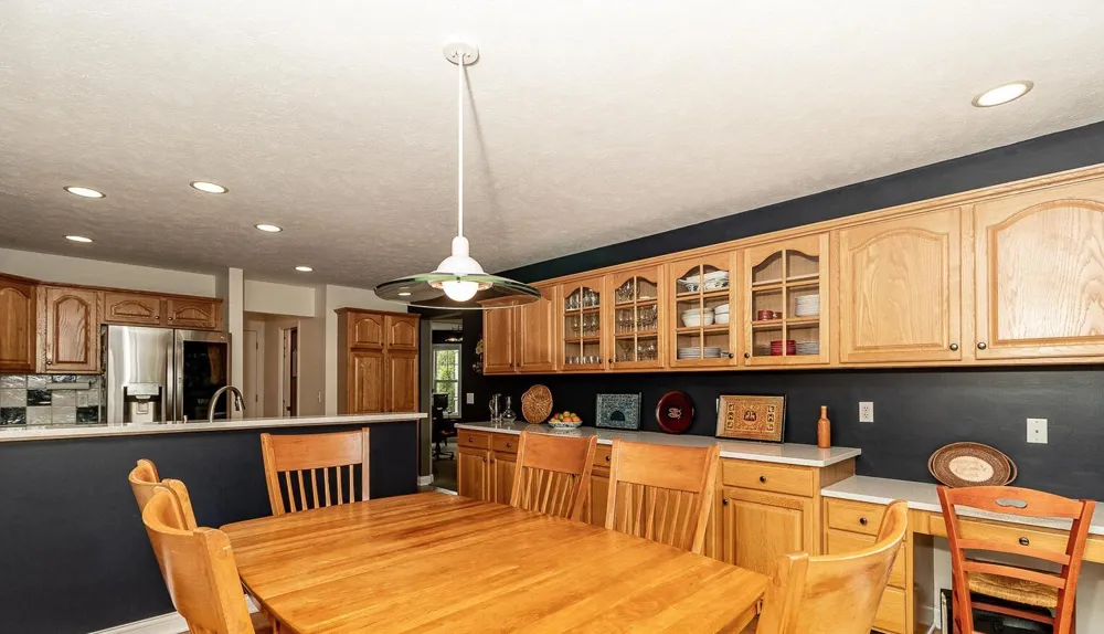 5450 W Heathwood Drive SE Kentwood, MI 49512