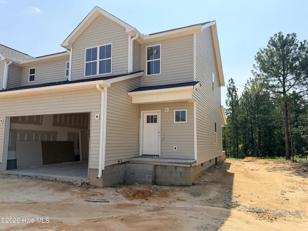 621, 623 Stadium Drive Cameron, NC 28326