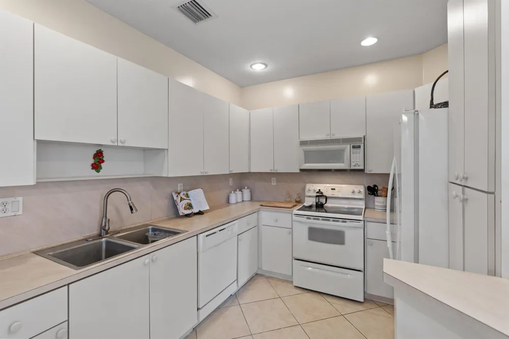 2311 SW 125th Avenue Miramar, FL 33027