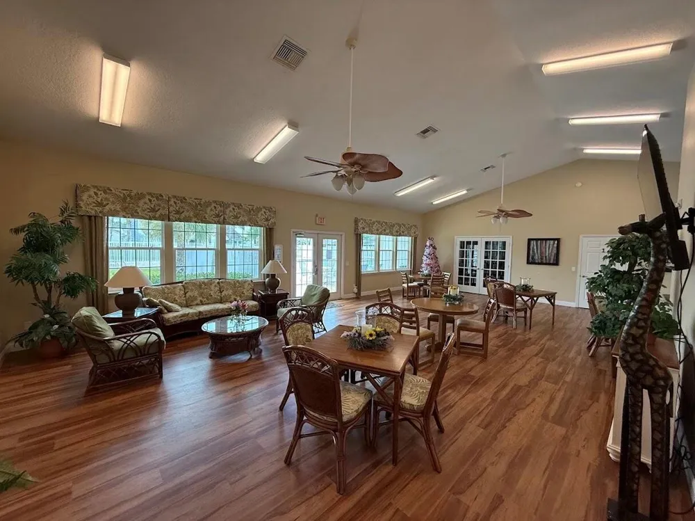1950 WESTMINSTER CIRCLE #1 Vero Beach, FL 32966