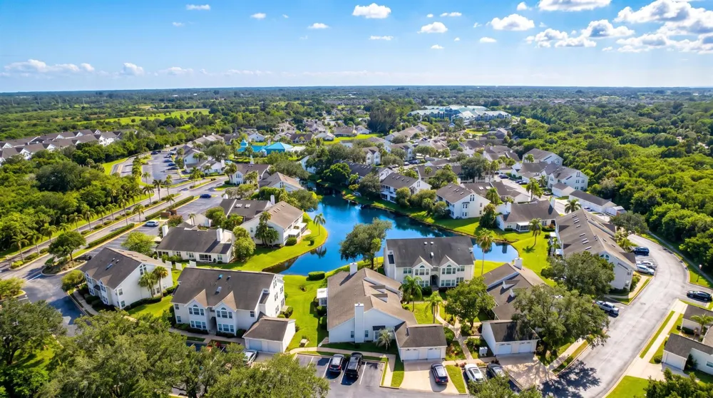 1950 WESTMINSTER CIRCLE #1 Vero Beach, FL 32966