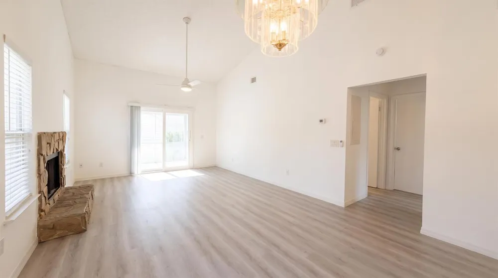 1950 WESTMINSTER CIRCLE #1 Vero Beach, FL 32966