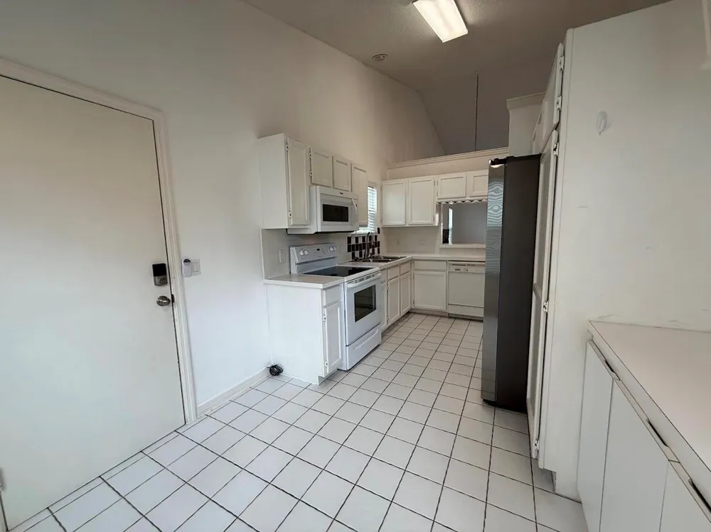 1950 WESTMINSTER CIRCLE #1 Vero Beach, FL 32966