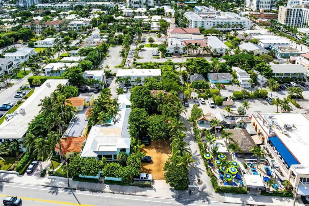 72 S Ocean Boulevard #1 Delray Beach, FL 33483
