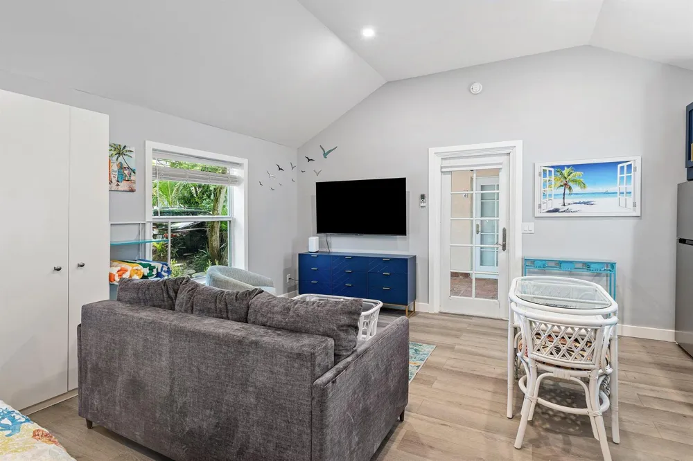 72 S Ocean Boulevard #1 Delray Beach, FL 33483