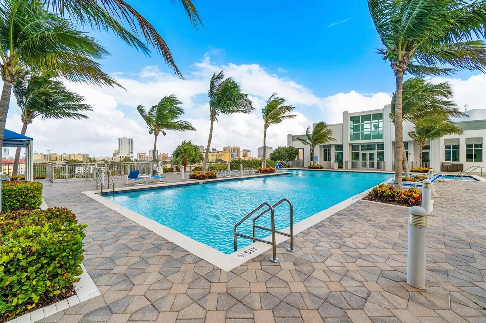 300 S AUSTRALIAN AVENUE #1520 West Palm Beach, FL 33401
