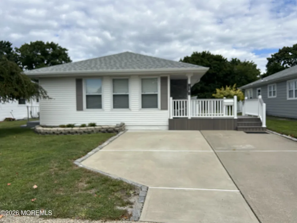 14 St Eustatius Street Toms River, NJ 08757