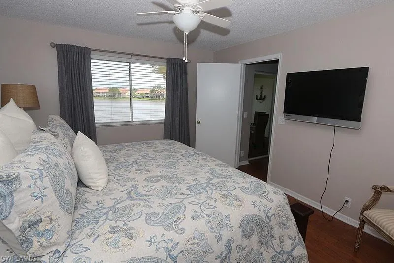 7812 Emerald Circle #201 Naples, FL 34109