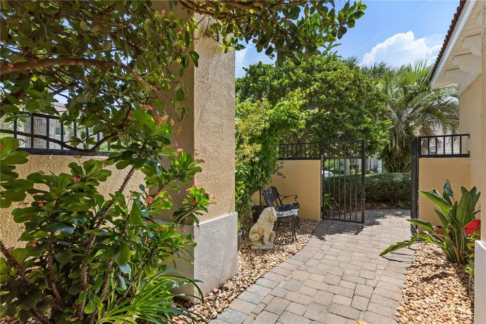 27 SANDPIPER LANE Palm Coast, FL 32137