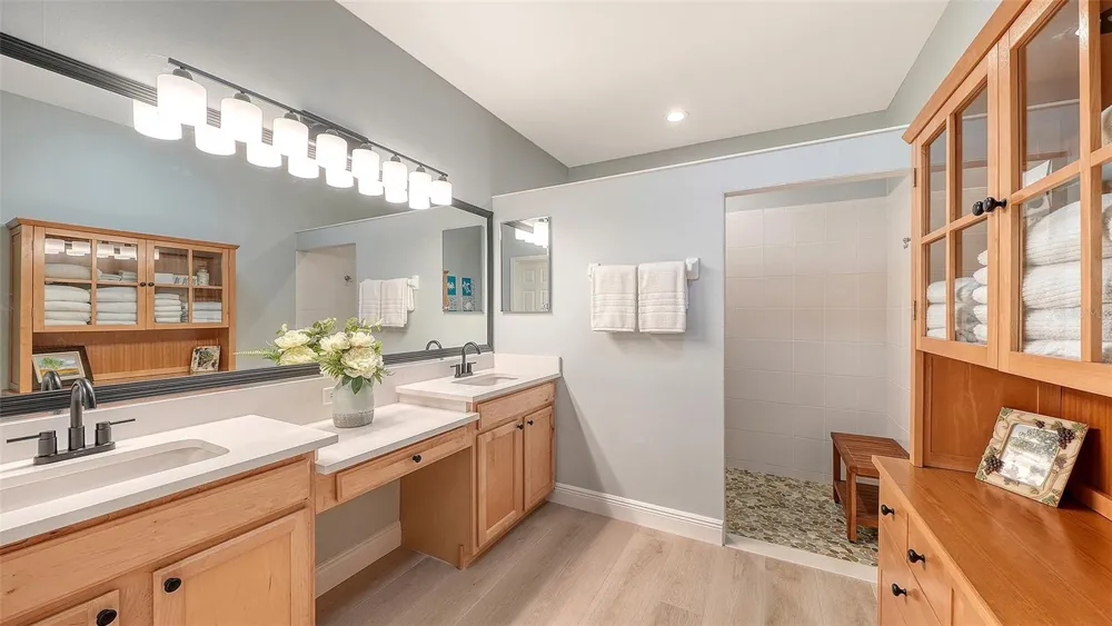 1383 MASENO DRIVE Venice, FL 34292