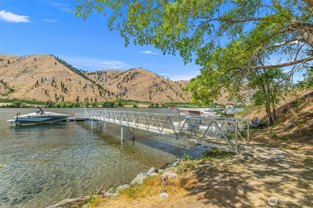 64 van Winkle Road Orondo, WA 98843