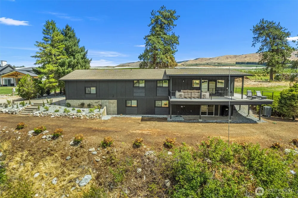 64 van Winkle Road Orondo, WA 98843