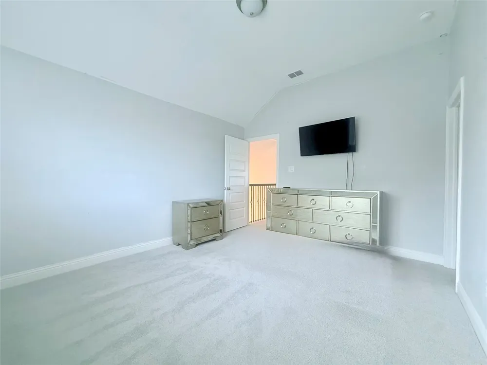 2080 Abela Drive Waxahachie, TX 75165