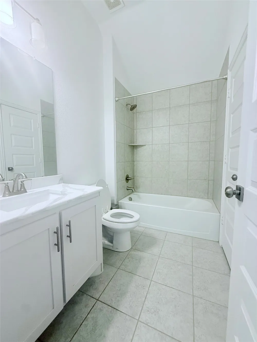 2080 Abela Drive Waxahachie, TX 75165