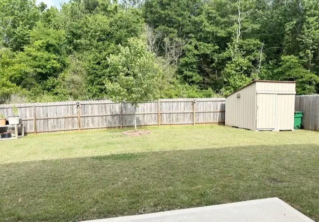 692 Whitman Lane Stockbridge, GA 30281