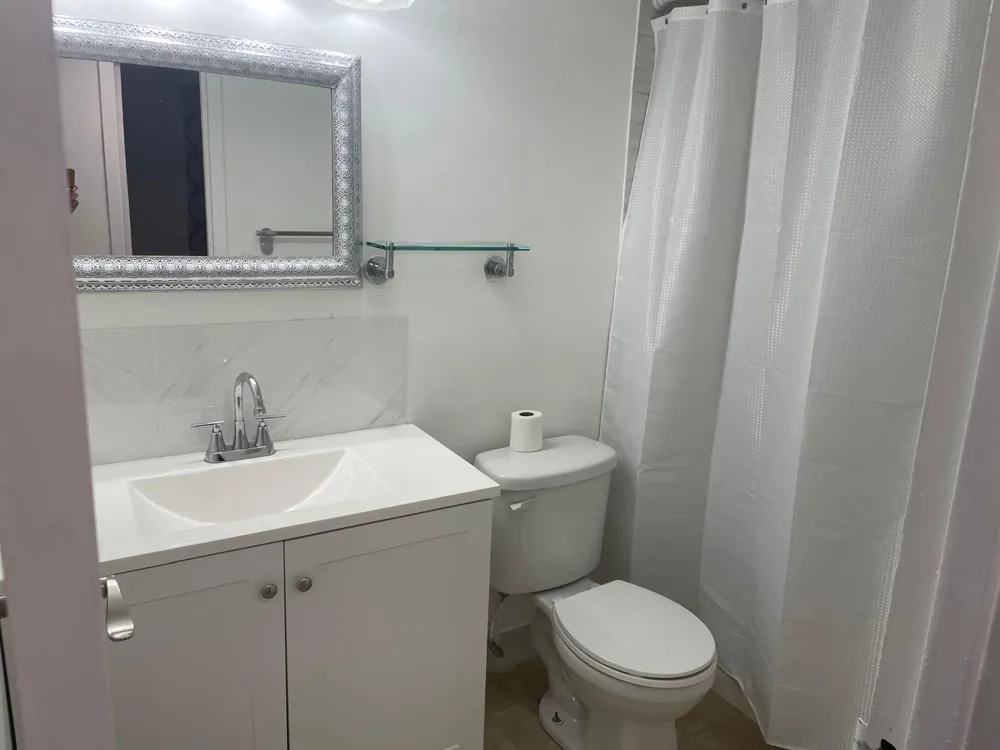 2851 SOMERSET DRIVE #111 Lauderdale Lakes, FL 33311