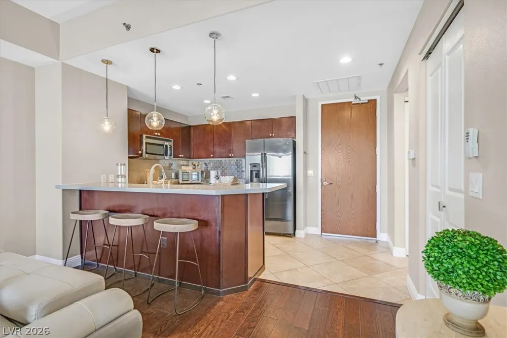 8255 LAS VEGAS BOULEVARD #814 Las Vegas, NV 89123