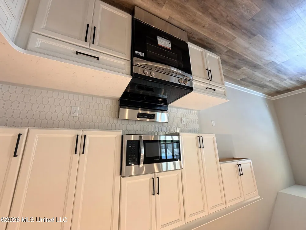 3151 E School Loop Road Lake Cormorant, MS 38641