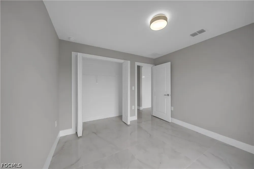 39th Street SW Lehigh Acres, FL 33976