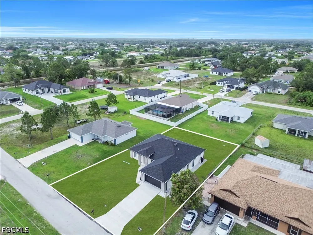 39th Street SW Lehigh Acres, FL 33976