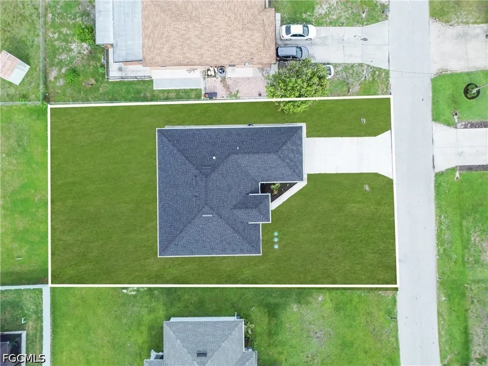 39th Street SW Lehigh Acres, FL 33976