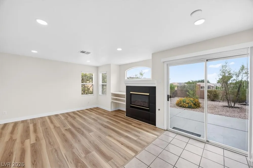 304 McHenry Street Las Vegas, NV 89144