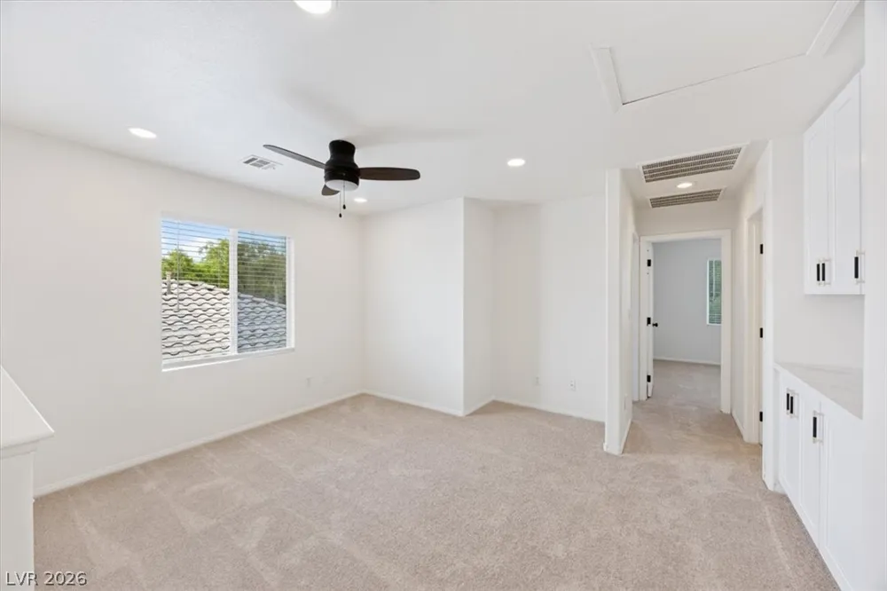 304 McHenry Street Las Vegas, NV 89144