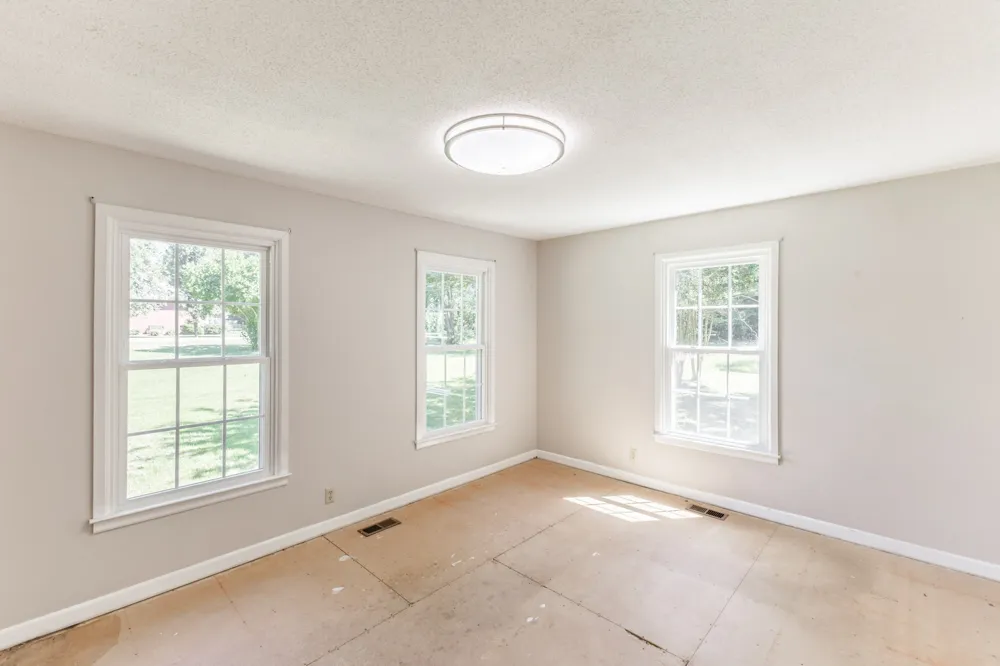 12 Hancock Rd Fayetteville, TN 37334