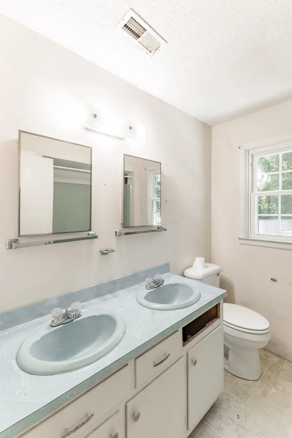 12 Hancock Rd Fayetteville, TN 37334