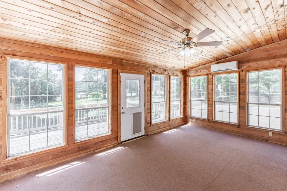12 Hancock Rd Fayetteville, TN 37334
