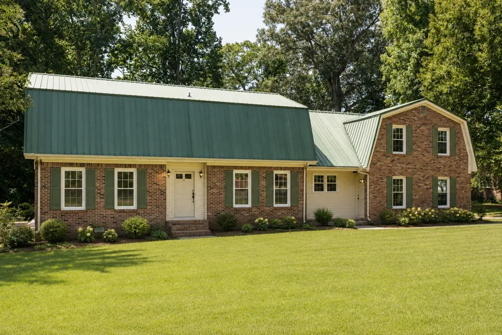12 Hancock Rd Fayetteville, TN 37334