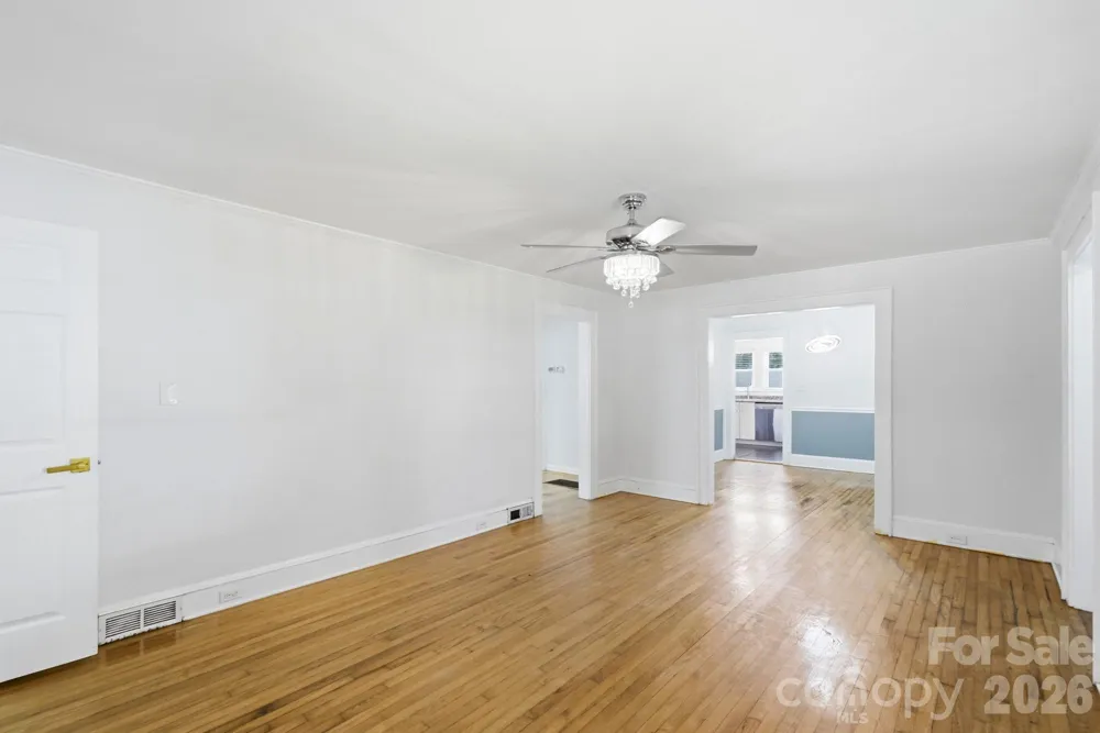 1901 Linwood Road Gastonia, NC 28052