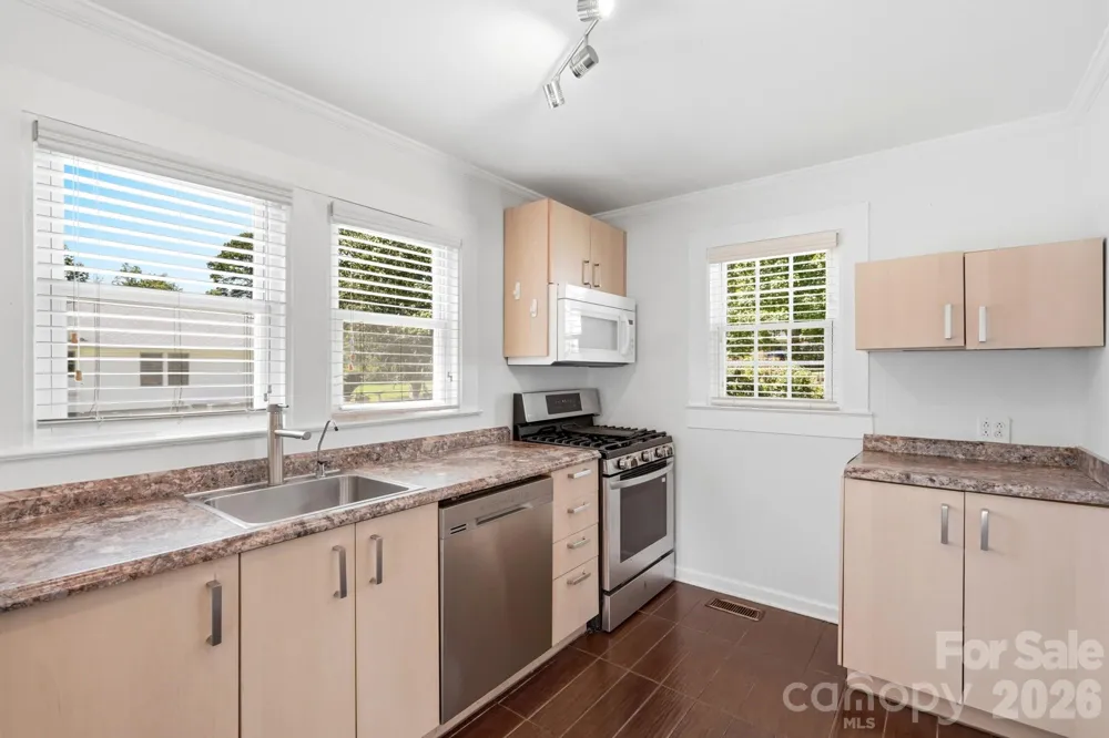 1901 Linwood Road Gastonia, NC 28052